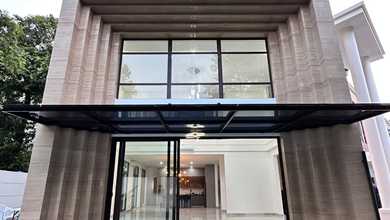 Rumah Area Luxury Kebayoran Baru, Jakarta Selatan - Harga Menarik 39 Miliar