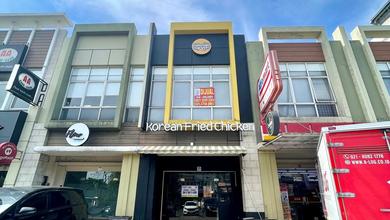 Ruko Hadap Jalan Raya South Goldfinch Gading Serpong Tangerang