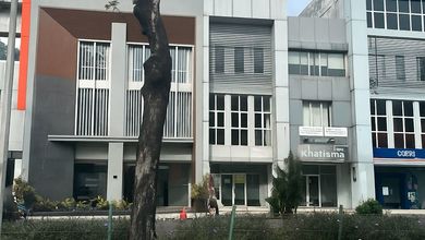 Disewakan Ruko 3,5 lantai Jalan Utama Alam Sutera Tangerang