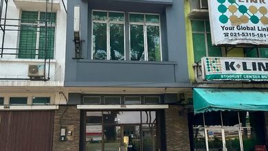 Ruko Tol Boulevard Strategis 3 Lantai SHM BSD sebelah Fong Sheng