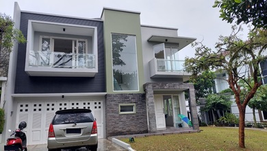 Penawaran Langka, rumah Mewah di BSD Delatinos, Tangerang, LB 360m²