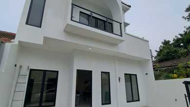 Hunian Prestisius di Kawasan BSD Kencana Loka, Tangerang, LB 160m², Harga 2,95 Miliar