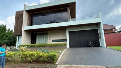 Penawaran Eksklusif, rumah Prestisius di Alam Sutera, Tangerang, LB 447m²