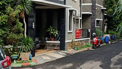 For Sale rumah Eksklusif di Cibubur, Bekasi - LT 145m²