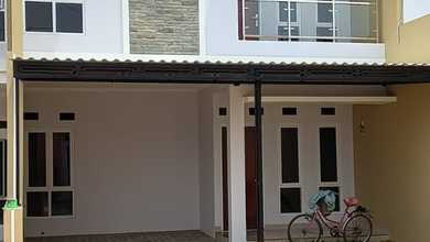 Kesempatan Rumah di Rawalumbu, Bekasi, LB 102m², Harga 850 Juta