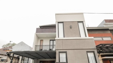 Hunian Idaman di Jatiwarna, Bekasi, 4 KT, Harga 1,4 Miliar