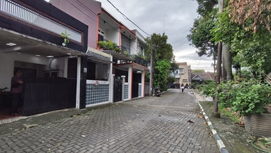 Jual Rumah Strategis di Pekayon, Bekasi - LT 77m²