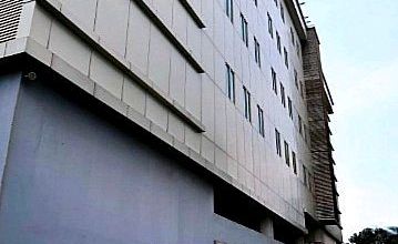 Gedung 5 Lantai Kantor + 1 Lantai Ruang Penyimpanan Luas 6.915 M2 Dekat Mampang Prapatan, Jaksel