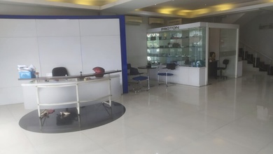 Gedung 4 Lantai 2.700 M2 di Pancoran Mas, Depok