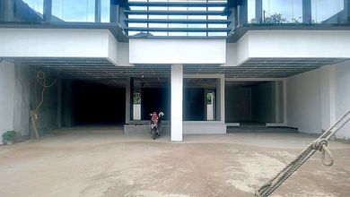 Gedung 5 Lantai Ada Lift Ready 2 Unit Di Utan Kayu, Jaktim