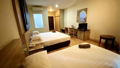 Hotel 2,5 Lantai + Basement Ada Kolam Renang Di Antasari, Jaksel