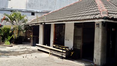 Jual Rumah Siap Huni di Gunung Sahari, Jakarta Pusat, Luas 245 m2