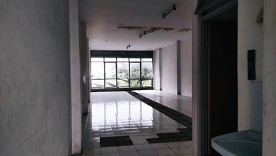 Jarang Ada | Ruko Gandeng 4,5 Lantai Di Jalan Raya Mangga Besar, Jakbar