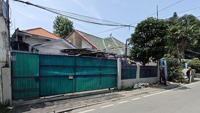 Rumah Elit Luas 300 m2, di Kartini, Jakarta Pusat