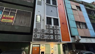 Termurah Rumah Kos di Jakarta Pusat SHM 4 Lantai Cakep Furnish