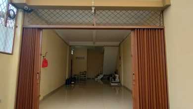 Termurah Dijual Ruko 4 Lantai Jakarta Barat Siap Pakai Usaha Shm