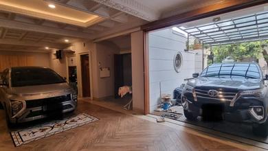 Jual Cepat Rumah Elit area Kedoya, Jakarta Barat, LT 700 m2