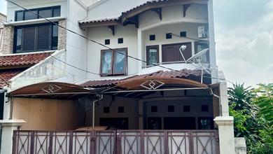 Dijual rumah Premium di Radio Dalam, Jakarta Selatan - LT 108m²