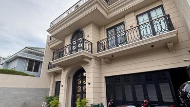 For Sale rumah Eksklusif di Cempaka Putih, Jakarta Pusat - LT 600m²