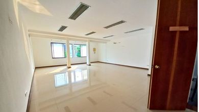 Ruko Terjangkau Lokasi Strategis Cocok Utk Bisnis