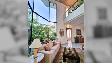 Penawaran Langka, rumah Prestisius di Permata Hijau, Jakarta Selatan, LB 409m²