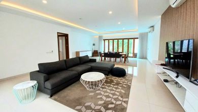Sewa Rumah Siap Huni di Menteng, Jakarta Pusat, LT 445m²