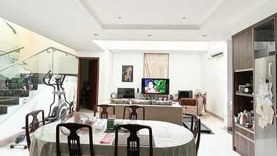 Rumah Elite di Kawasan Permata Hijau, Jakarta Selatan, LB 299m², Harga 14 Miliar