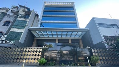 Gedung Baru 8 Lantai Di Gunung Sahari