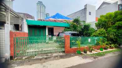 Rumah Area Luxury Guntur, Jakarta Selatan - Harga Menarik 12 Miliar