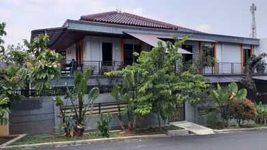 For Sale rumah Eksklusif di Pondok Kelapa, Jakarta Timur - LT 495m²