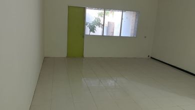 Disewakan Ruko 3 Lantai di Modernland, Tangerang