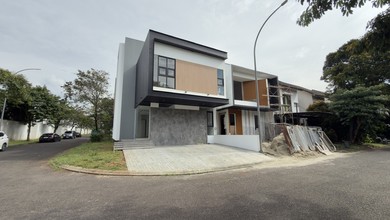 Hunian Mewah di BSD, Tangerang Selatan, 4 Kamar Tidur, LT 174m²