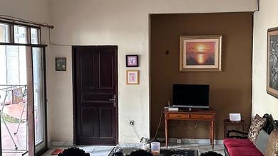 Rumah Area Premium Cinere, Depok - Harga Menarik 3,5 Miliar