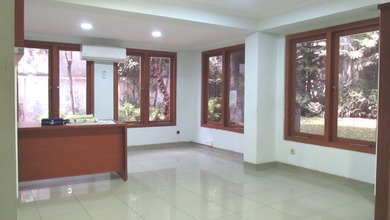 Disewa Rumah / Ruang Usaha Bendungan Hilir Jakarta Pusat, DA