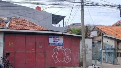 Rumah Dijual di Kalideres, Jakarta Barat, LB 126m², Harga Kompetitif!
