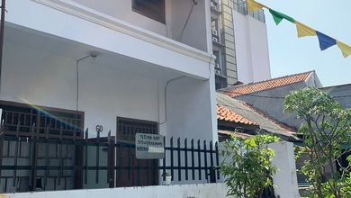 Jual Rumah Strategis di Cideng, Jakarta Pusat - LT 59m²