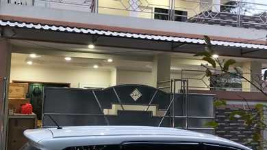 Rumah Mewah di Cengkareng, Jakarta Barat, 8 Kamar Tidur, LT 120m²
