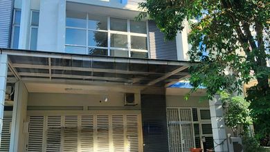 Rumah Mewah di Kelapa Gading, Jakarta Utara, 6 Kamar Tidur, LT 200m²