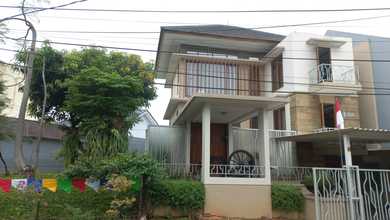 Rumah Mewah di BSD Nusaloka, Tangerang, 3 KT, LT 216m²