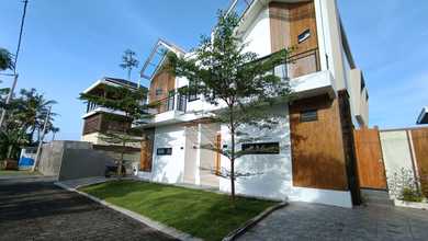 Disewakan Villa Pantai Nyanyi Bali 5 Menit K Nuanu City