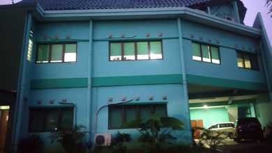 Dijual Gedung Perkantoran Lokasi Strategis di Kebon Jeruk