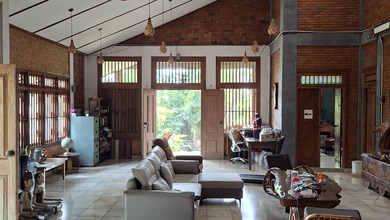 Hunian Mewah di Cinere, Depok, 5 KT, LT 3000m²