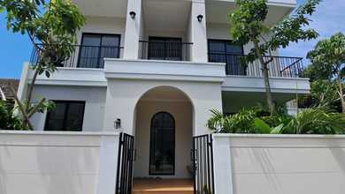 Rumah Area Premium BSD Kencana Loka, Tangerang - Harga Terbaik 4,65 Miliar