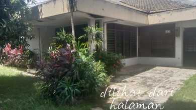 Penawaran Eksklusif, rumah Mewah di Pondok Kelapa, Jakarta Timur, LB 210m²