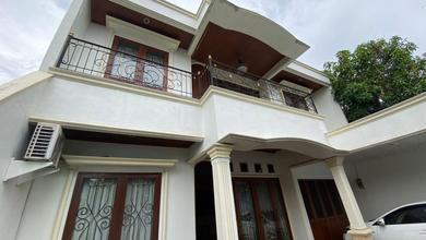 Hunian Mewah di Jati Asih, Bekasi, 5 Kamar Tidur, LT 300m²