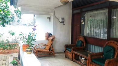 Hunian Prestisius di Kawasan Jelambar, Jakarta Barat, LB 206m², Harga 6,9 Miliar