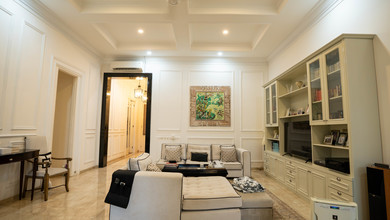 Rumah Elegan di Kemang, Jakarta Selatan, 4 KT, LT 700m²