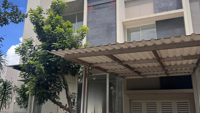 Rumah Area Premium Gading Serpong, Tangerang - Harga Terbaik 5,2 Miliar