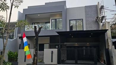 Rumah Mewah di BSD Puspita Loka, Tangerang, 4 Kamar Tidur, LT 375m²