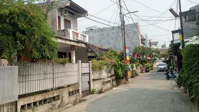 Rumah Elite di Kawasan Jelambar, Jakarta Barat, LB 210m², Harga 4,4 Miliar